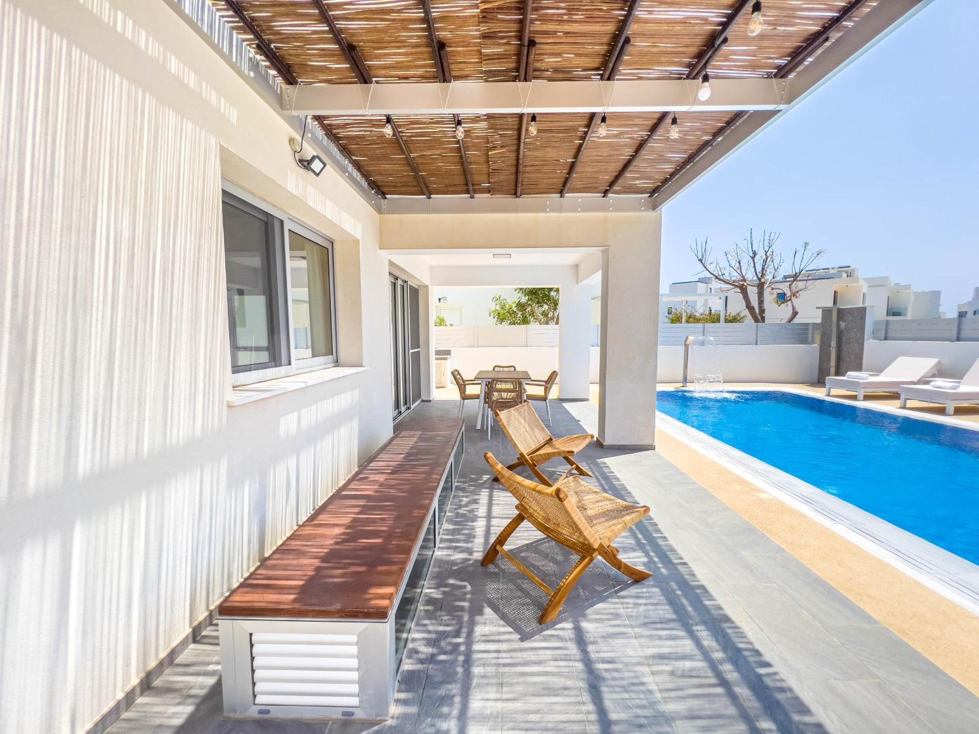 Geo Panoramic Villa +Pool +Game Room +Gym プロタラス エクステリア 写真