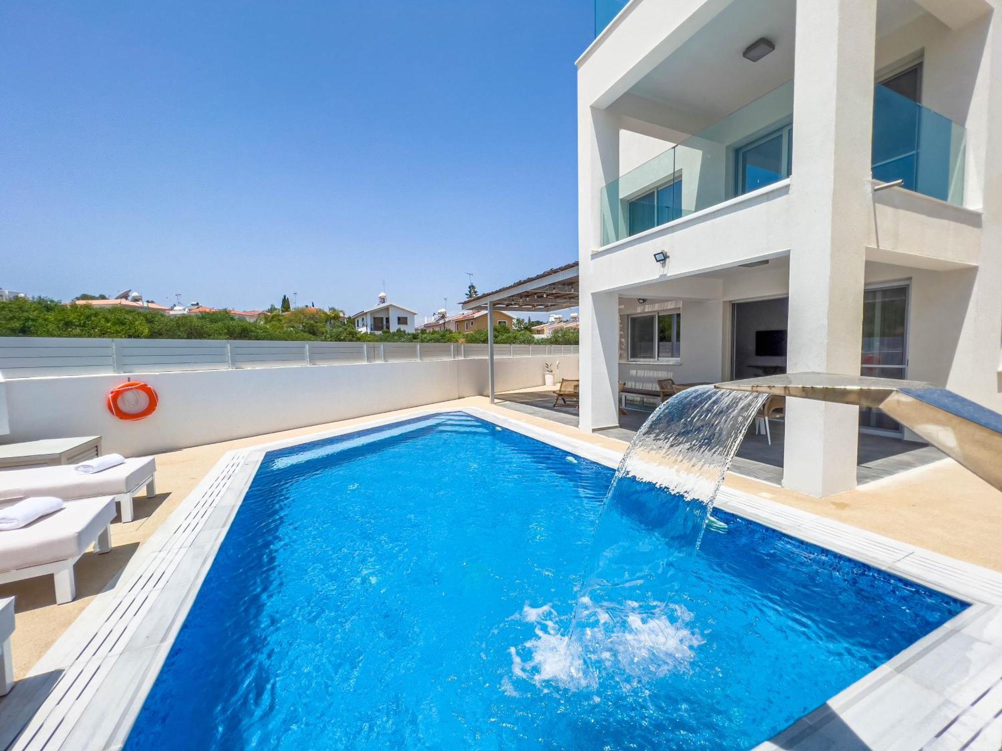 Geo Panoramic Villa +Pool +Game Room +Gym プロタラス エクステリア 写真